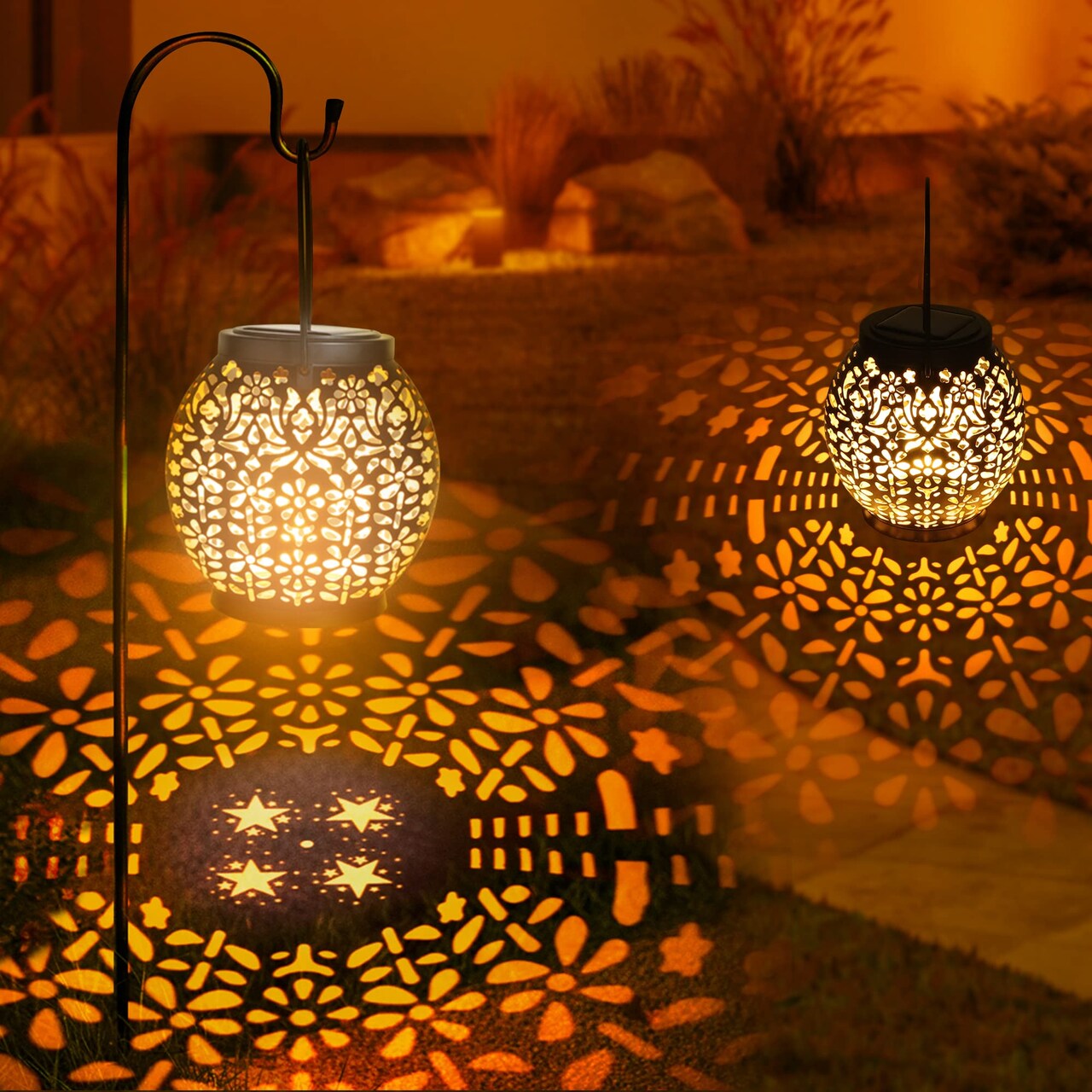 Solar Lantern Lights, 2 Pack Outdoor LED Hanging Lantern Lights with Star Projection, Warm White Solar Garden Lighting Retro Table Lanterns Light Waterproof for Garden Patio Courtyard Path